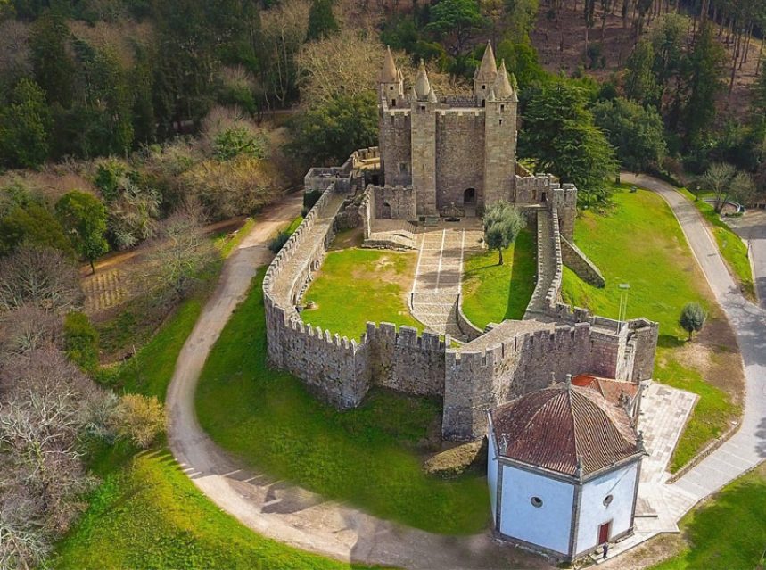 Castelo de Santa Maria da Feira História e Beleza